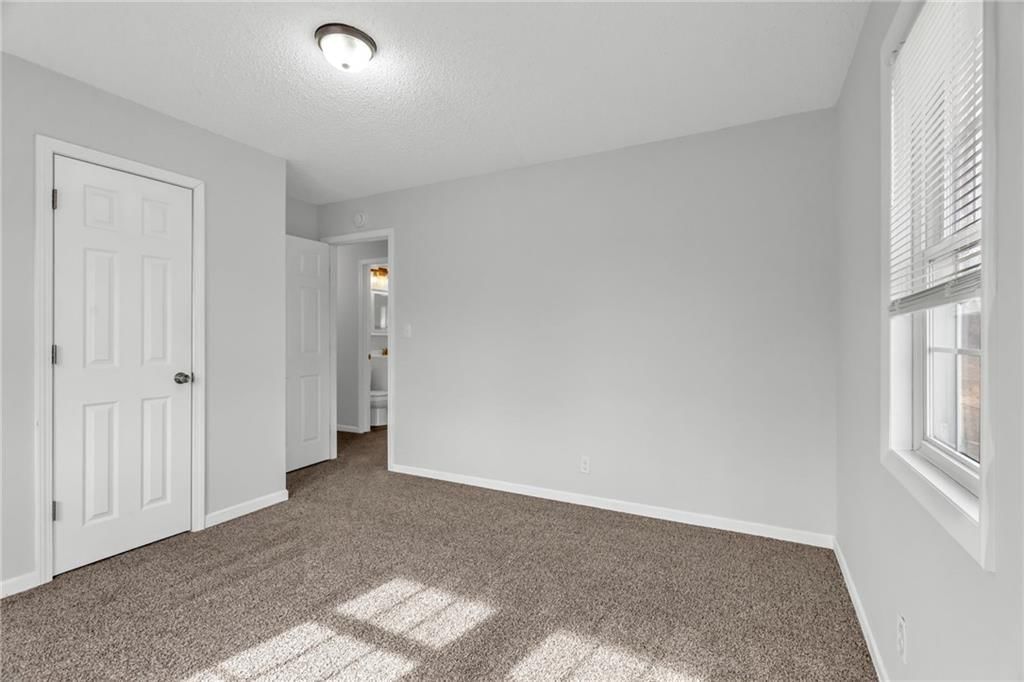 5300 NE 62nd Street — photo 21