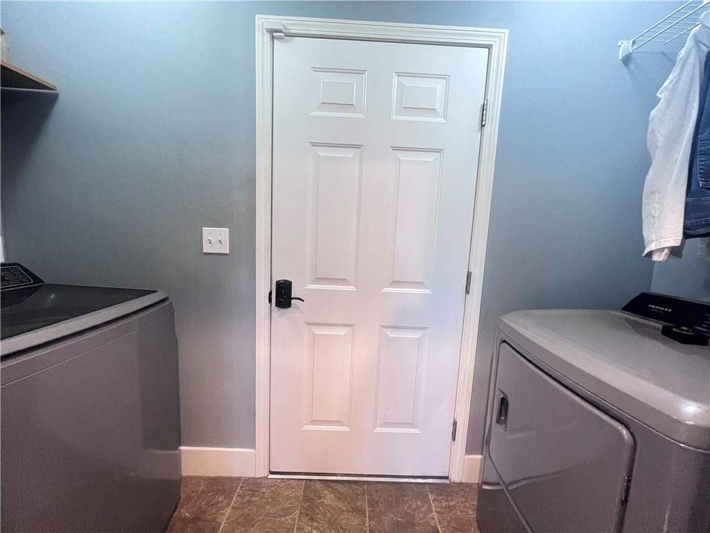 706 Landon Drive — photo 10