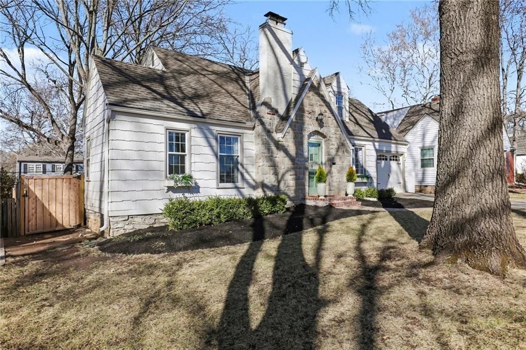5306 FAIRWAY Road — photo 2