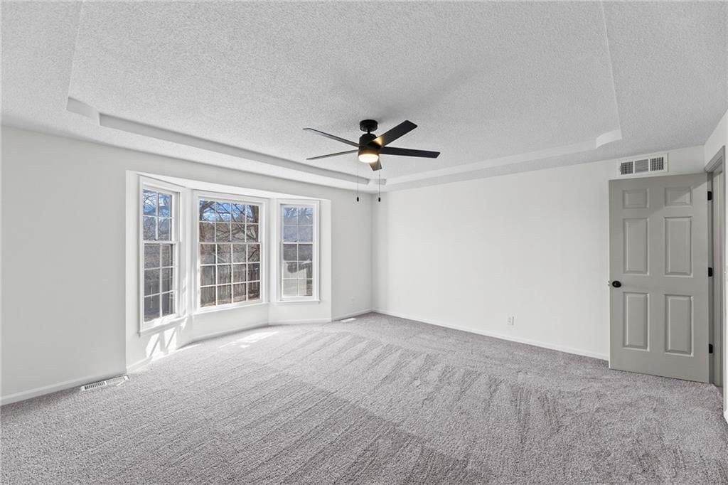 11405 S Hunter Drive — photo 20
