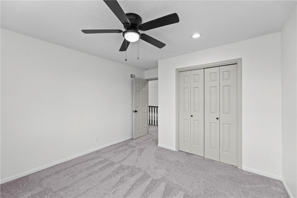 11405 S Hunter Drive — photo 31