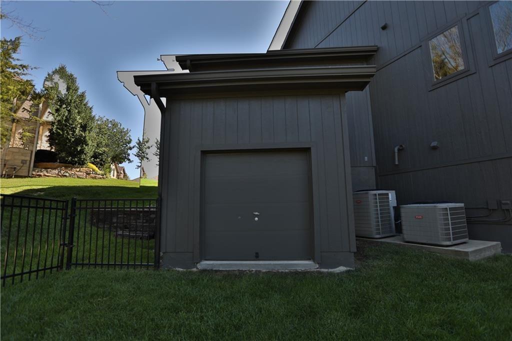 11580 S Carbondale Street — photo 69