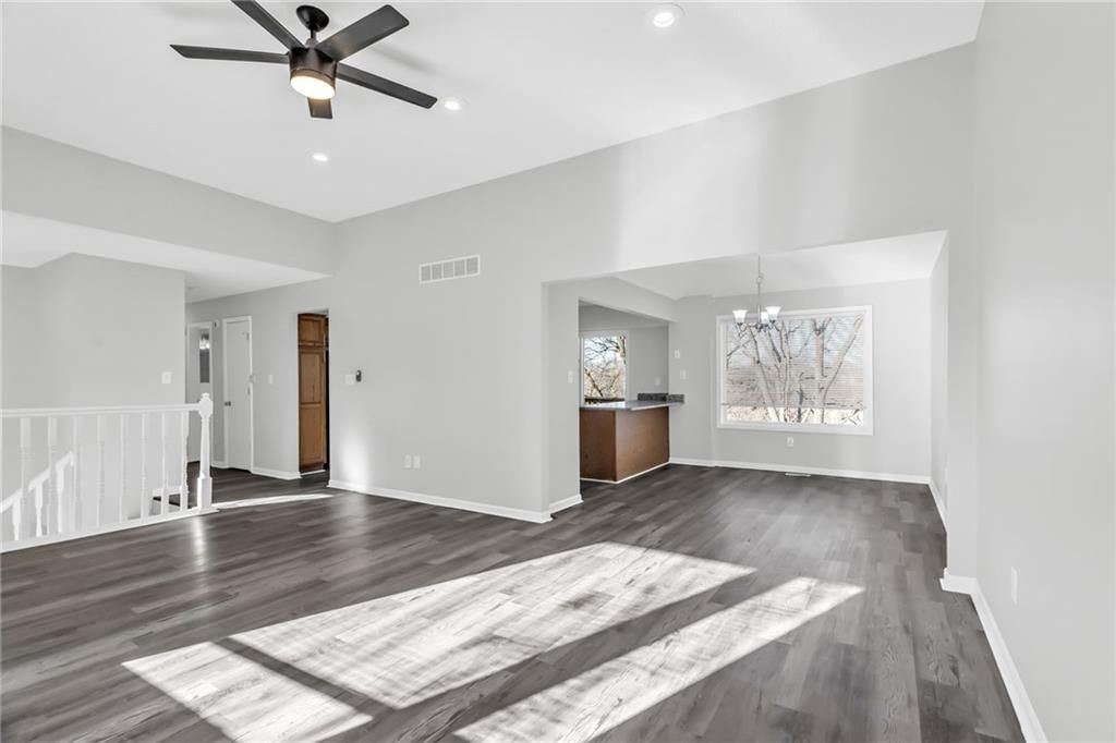 6716 NW Lawson Lane — photo 7