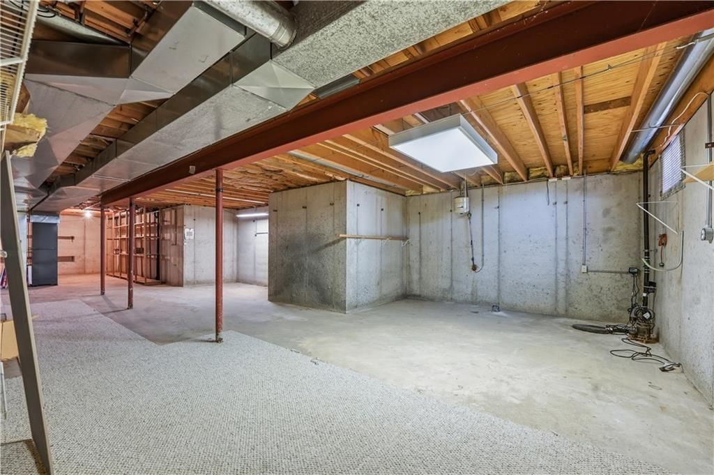 4240 SW Clipper Court — photo 36