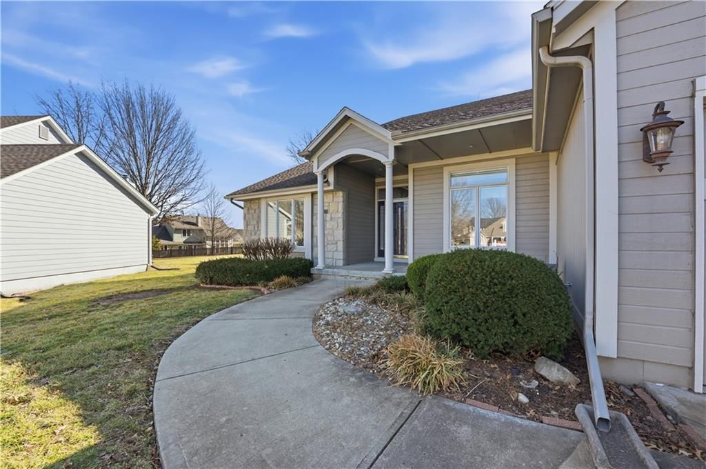 4240 SW Clipper Court — photo 39