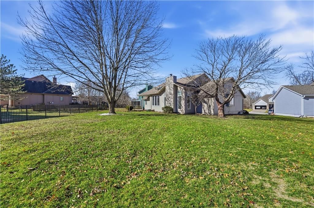 4240 SW Clipper Court — photo 41