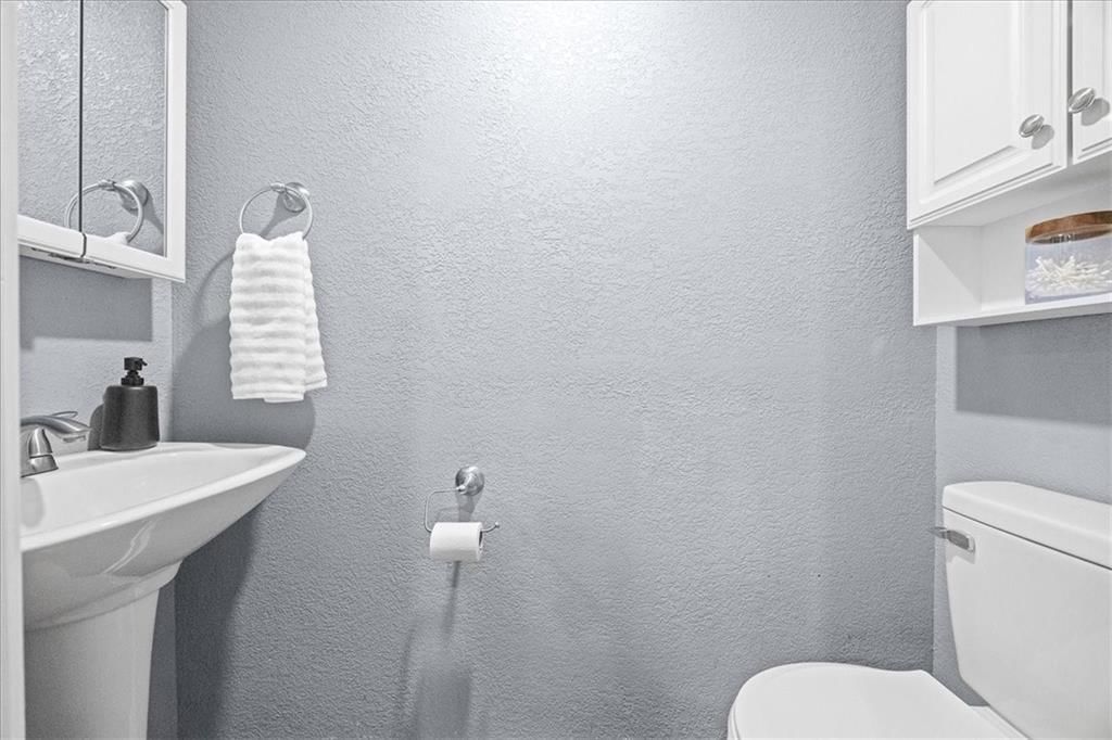 933 Ohio Avenue — photo 10