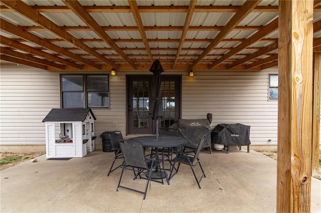 1420 W Oak Terrace — photo 34