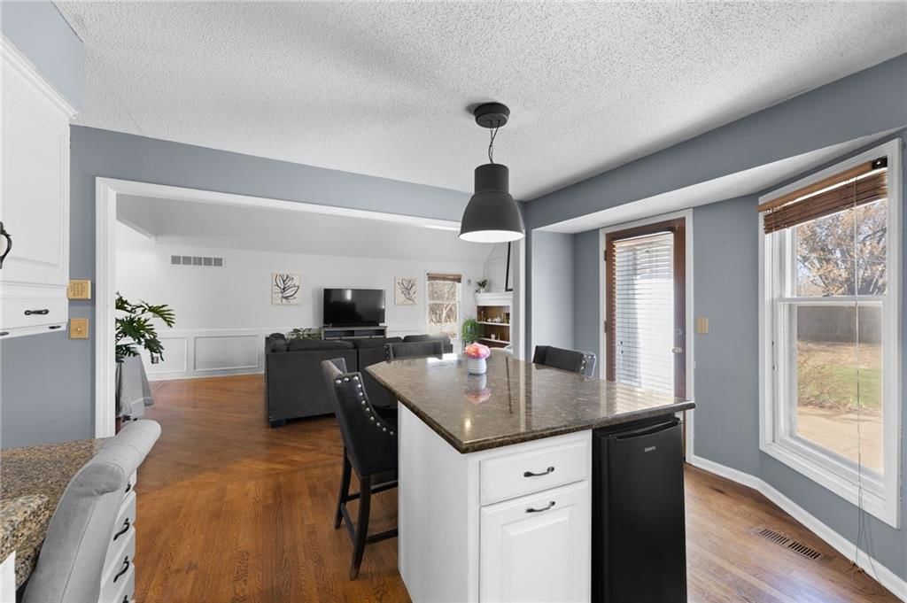 15611 Maple Street — photo 10