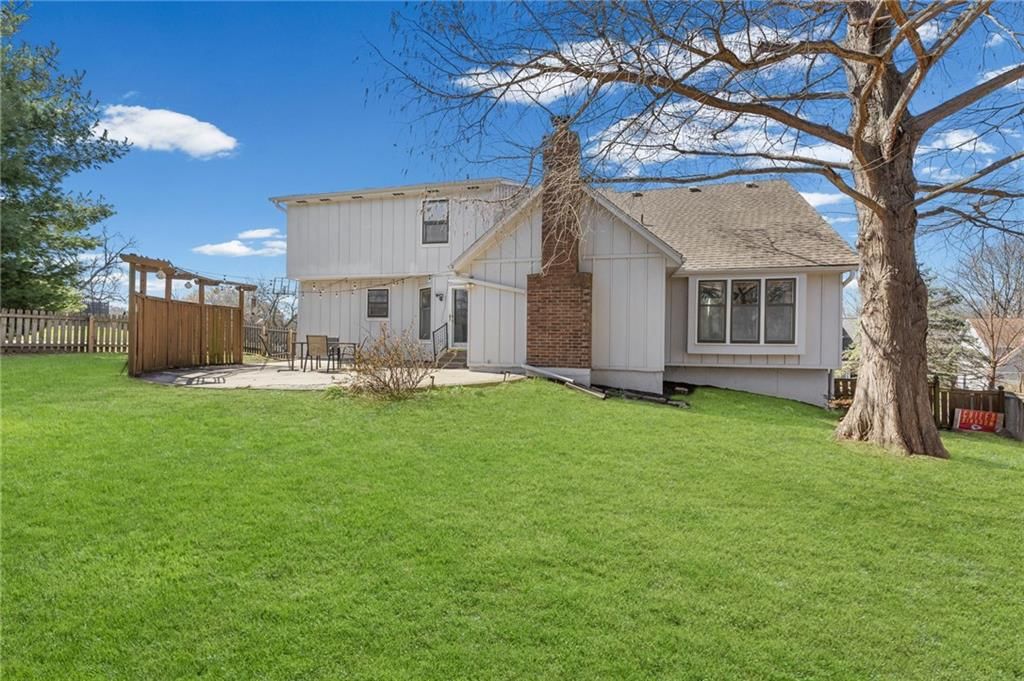 15611 Maple Street — photo 27