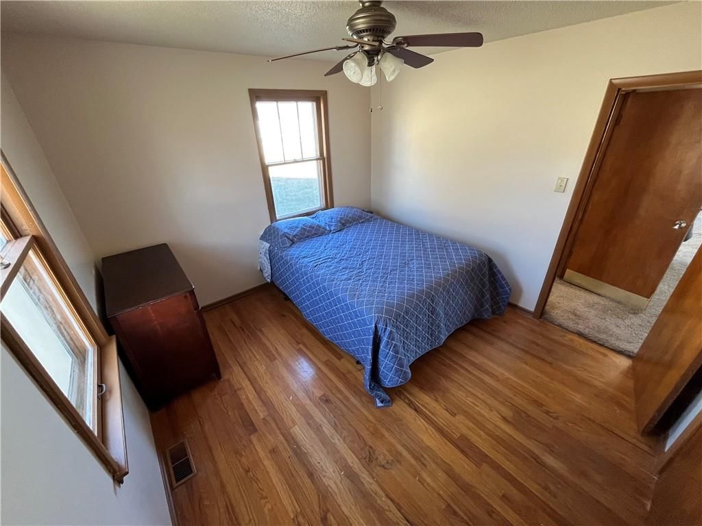 5518 Karrasch Street — photo 12