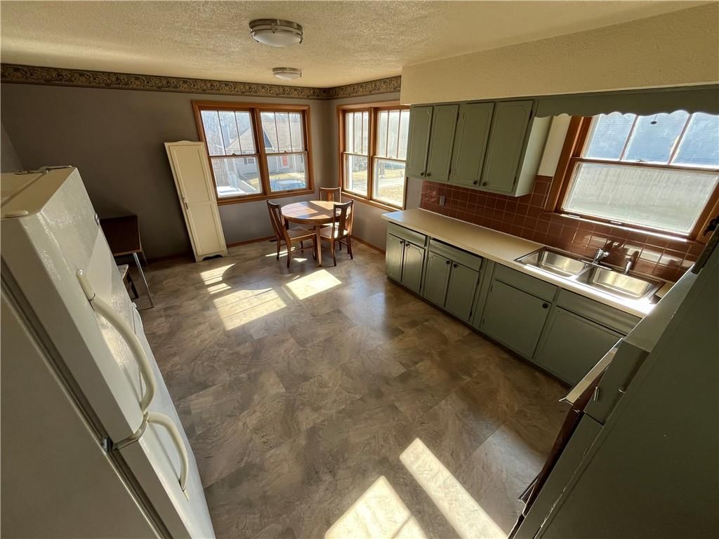 5518 Karrasch Street — photo 15
