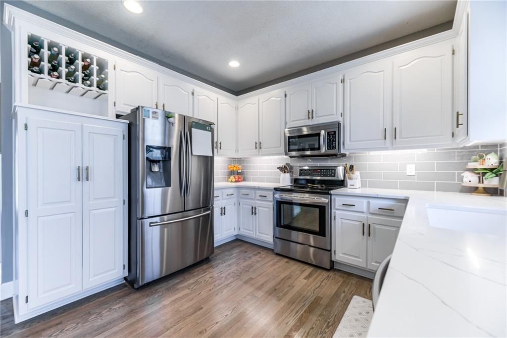 11931 S RENE Street — photo 6
