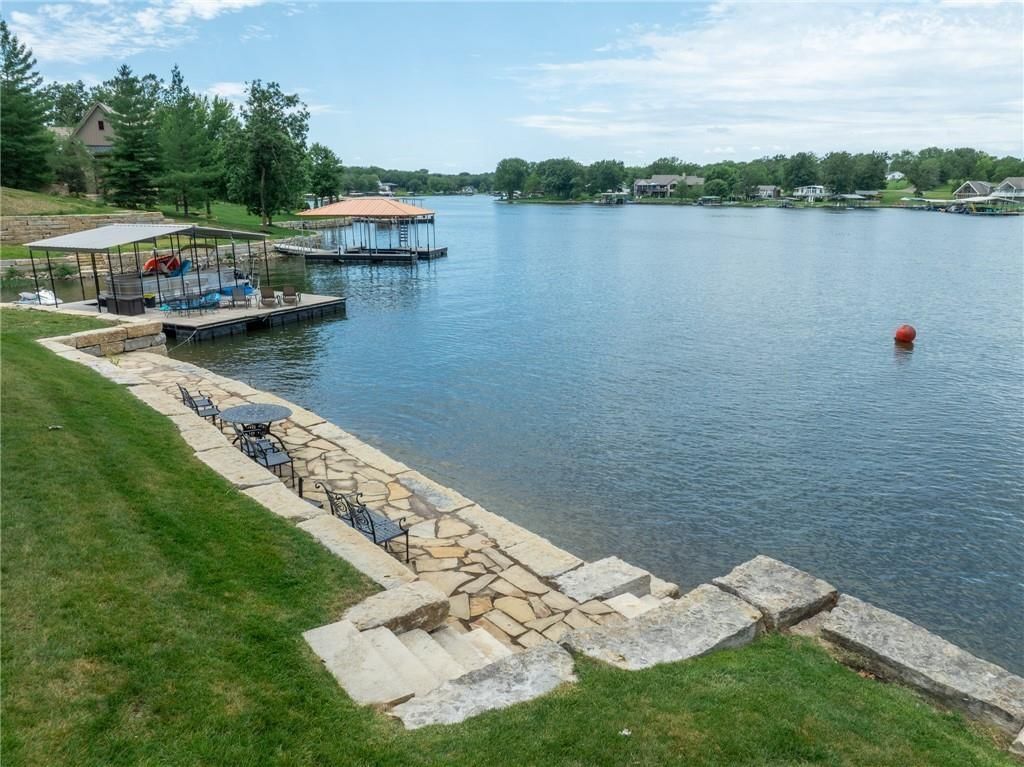 1038 Lake Viking Terrace — photo 19