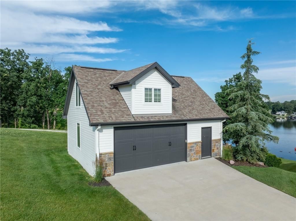 1038 Lake Viking Terrace — photo 23