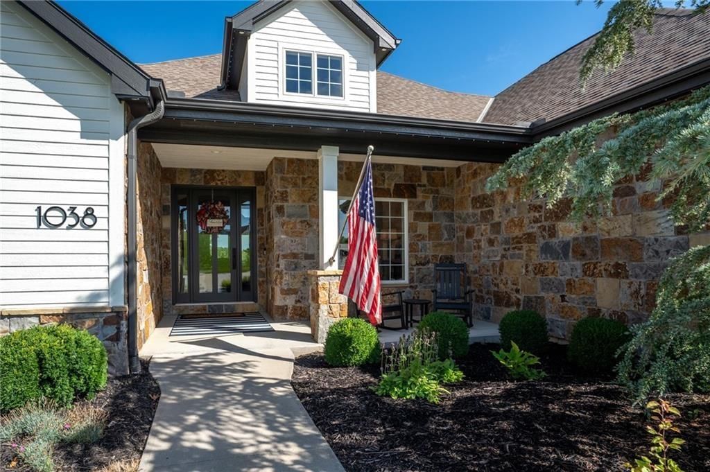 1038 Lake Viking Terrace — photo 26