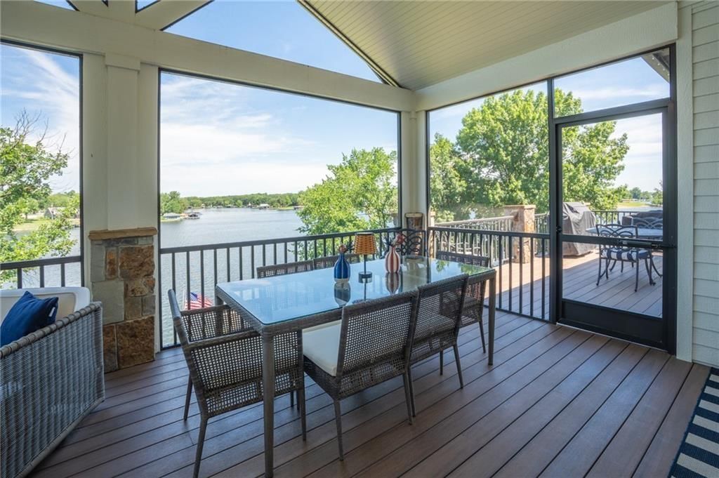 1038 Lake Viking Terrace — photo 48