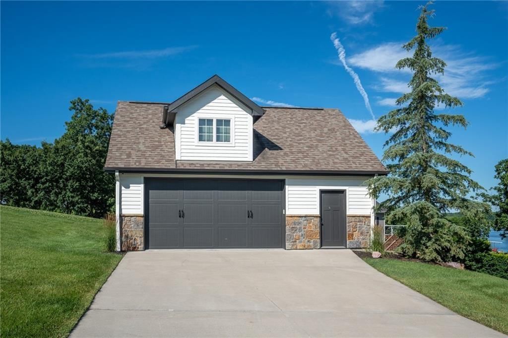 1038 Lake Viking Terrace — photo 83