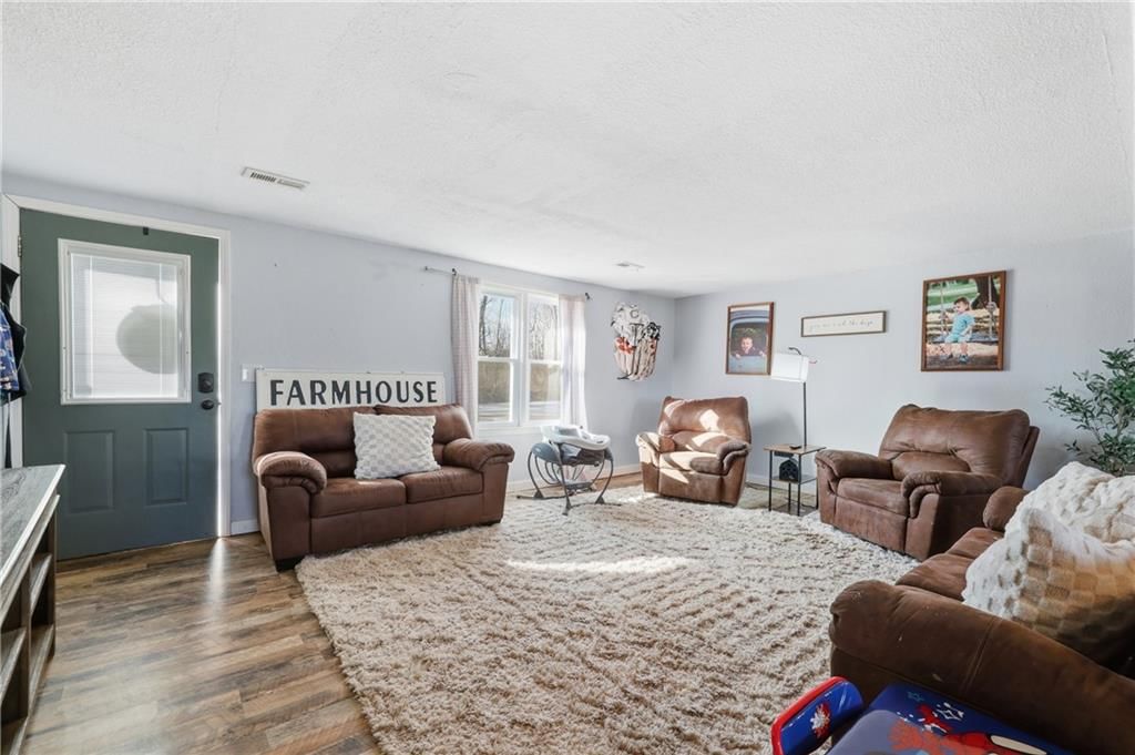 601 N Clay Street — photo 4