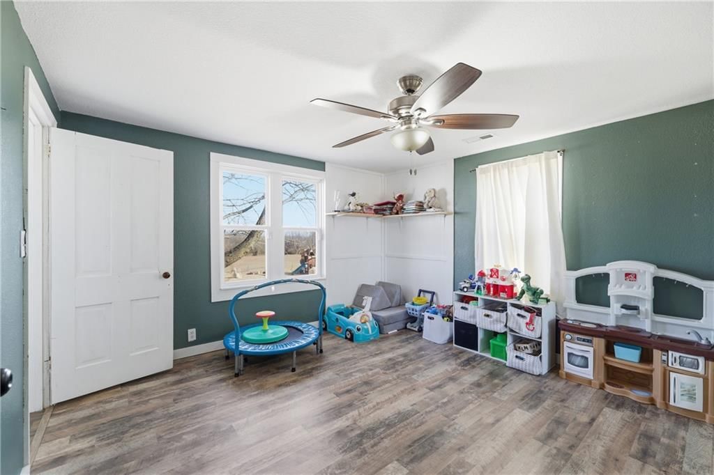 601 N Clay Street — photo 16
