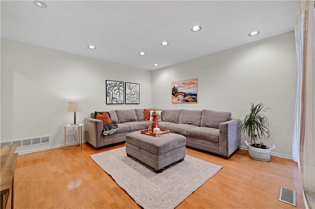 10169 Mackey Street — photo 8
