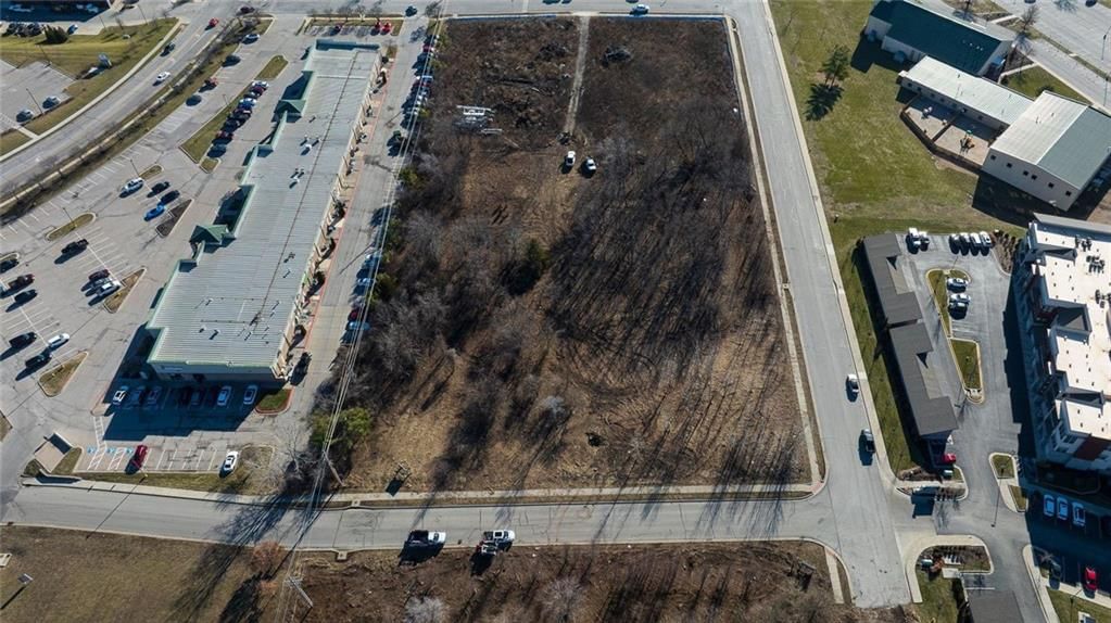 210 SW M 150 Hwy Highway — photo 2