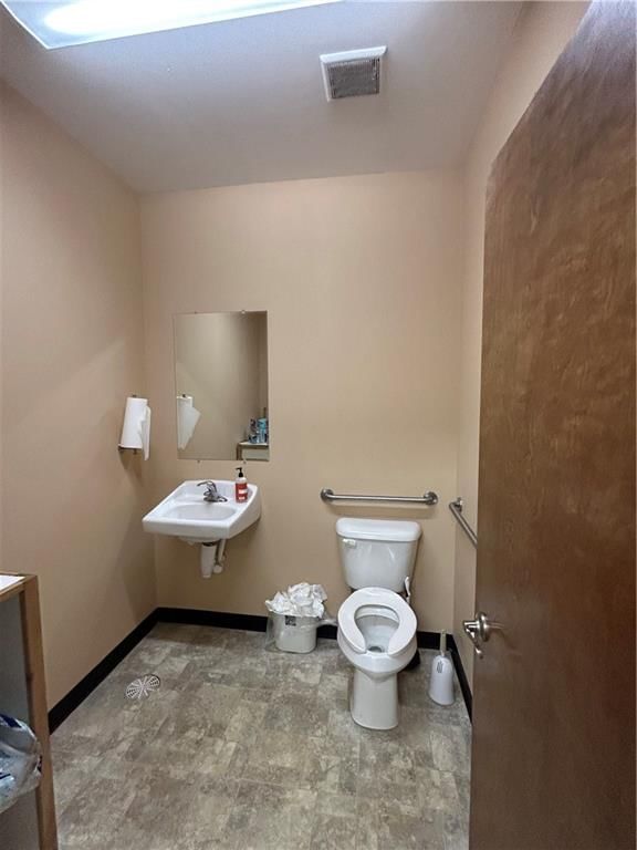 1103 NW Casey Boulevard — photo 8