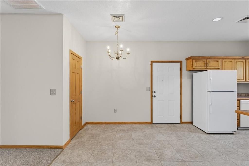 11315 Lafayette Avenue — photo 16
