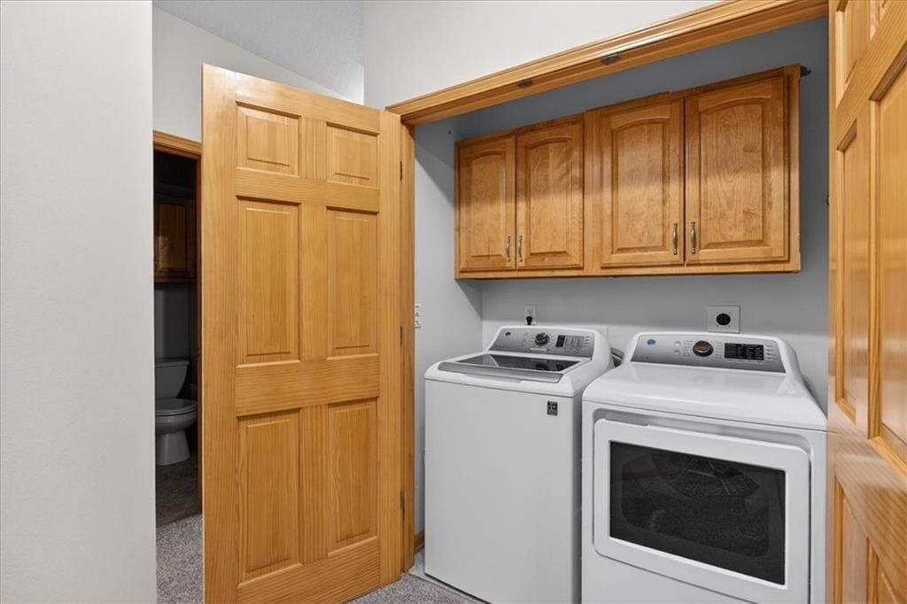 11315 Lafayette Avenue — photo 18