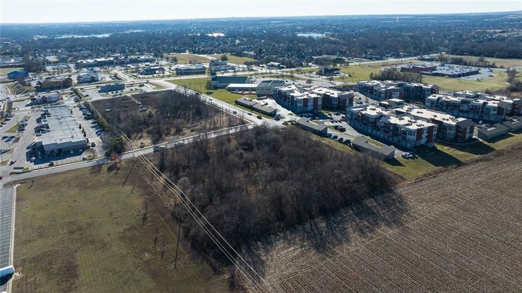 Vacant Lot 3 - SW M-150 Highway — photo 6