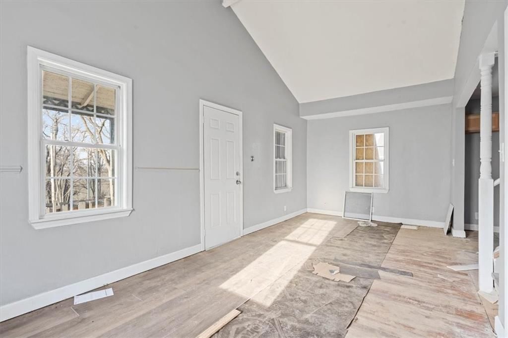 547 Blue Ridge Boulevard — photo 5