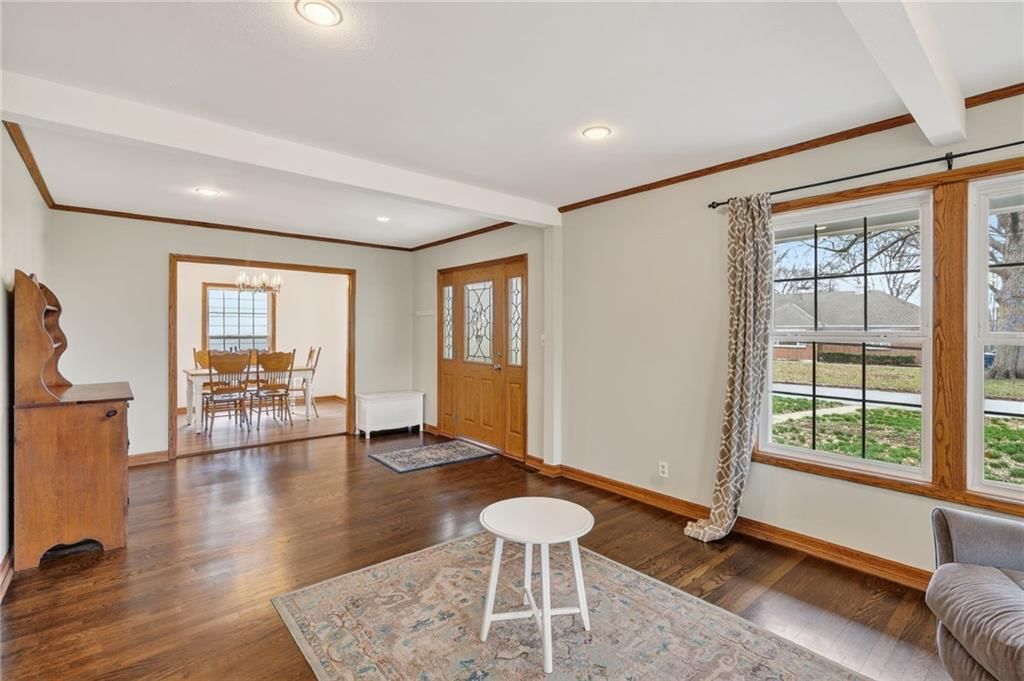 4713 Hedges Avenue — photo 15
