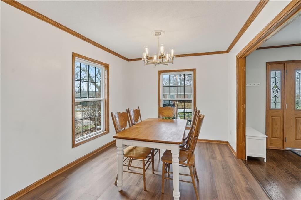 4713 Hedges Avenue — photo 17