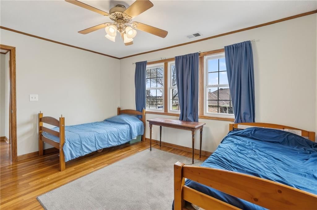 4713 Hedges Avenue — photo 41
