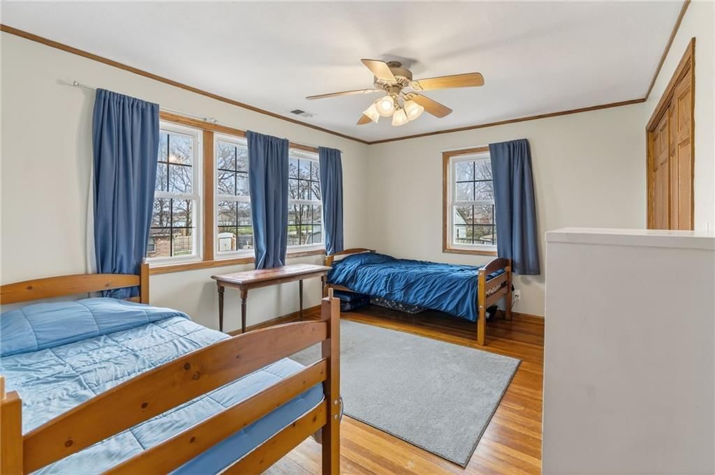 4713 Hedges Avenue — photo 42