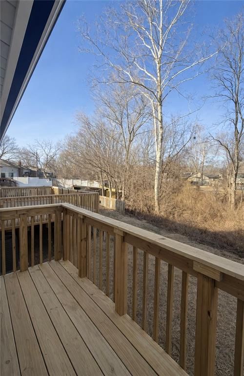 2813 Trenchard Drive — photo 12