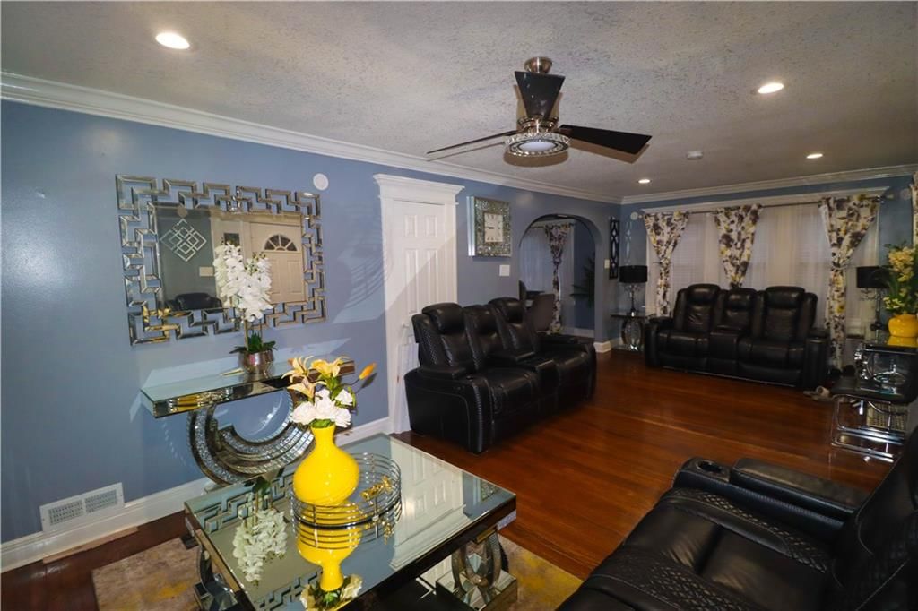 1878 N 31st Street — photo 10
