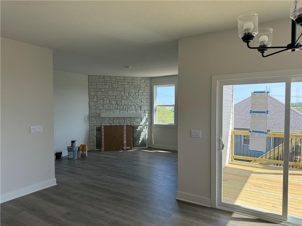 20755 W 188th Street — photo 4