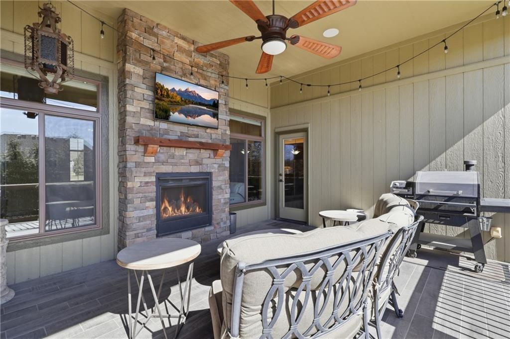 25007 W 77th Street — photo 18