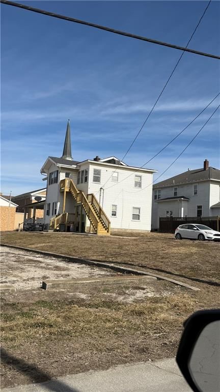 305 W Main Street — photo 4