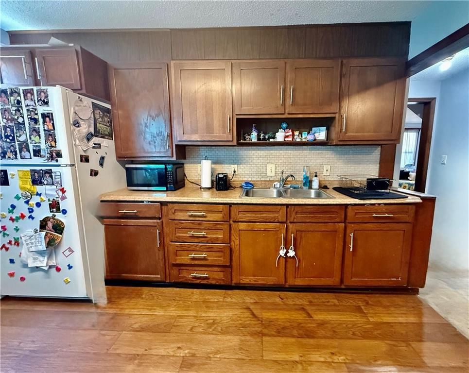 305 W Main Street — photo 16