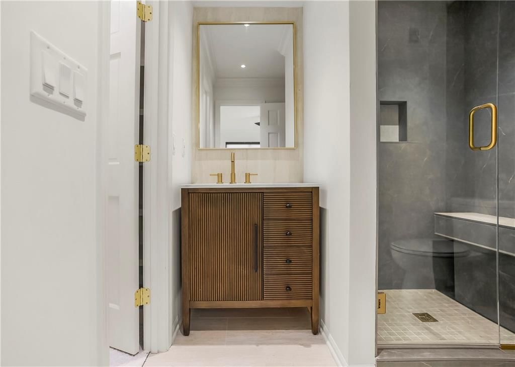 2608 W 118th Street — photo 39