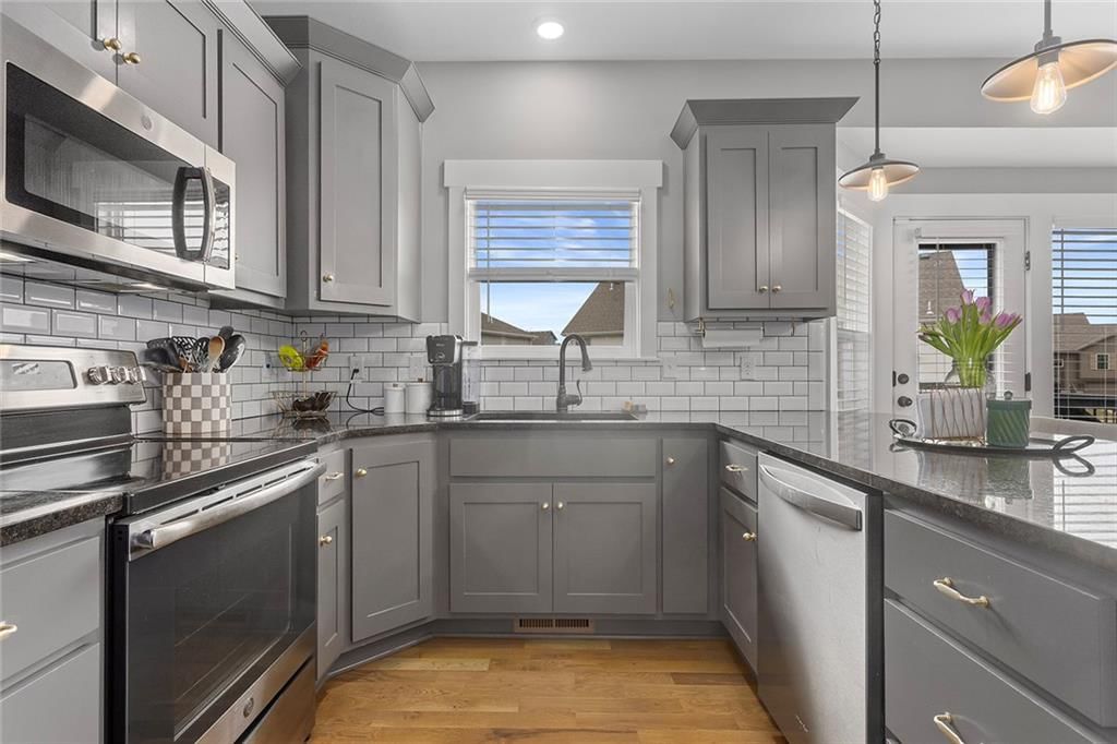 10809 N Randolph Avenue — photo 11