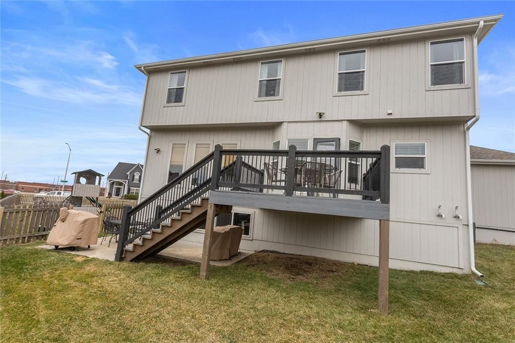 10809 N Randolph Avenue — photo 32