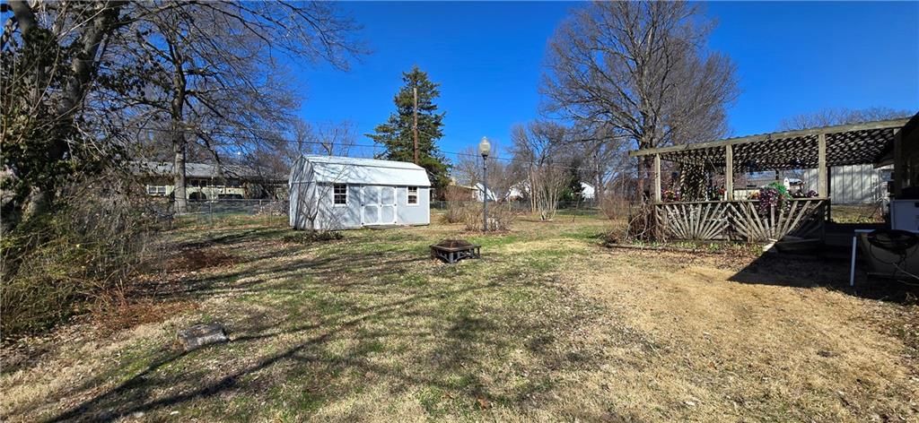 18 Brookside Drive — photo 8