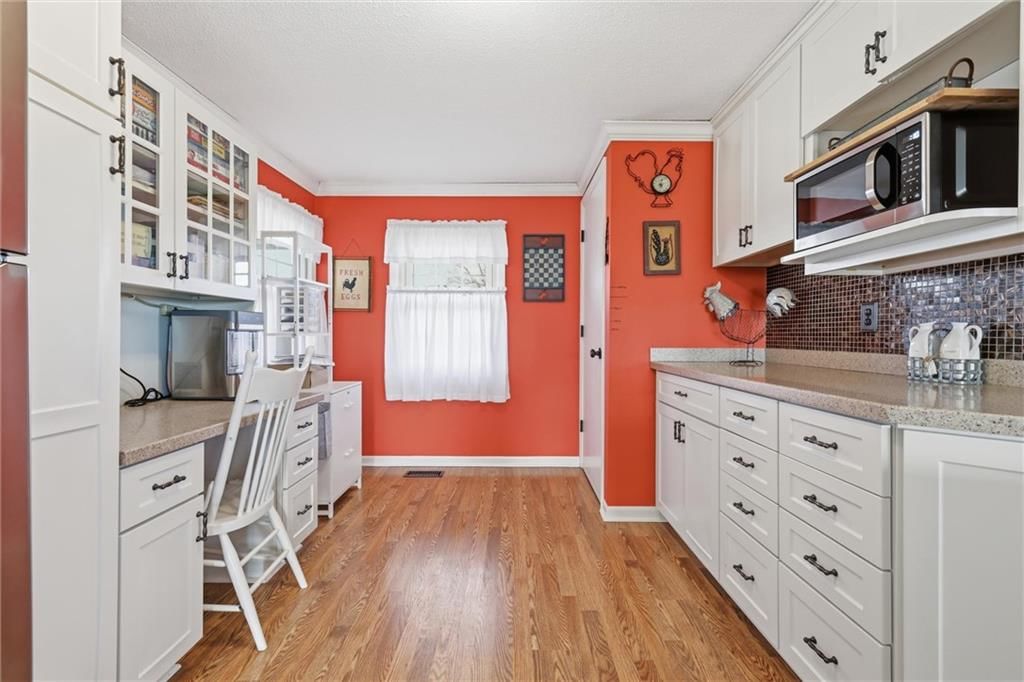18325 Baxter Road — photo 13