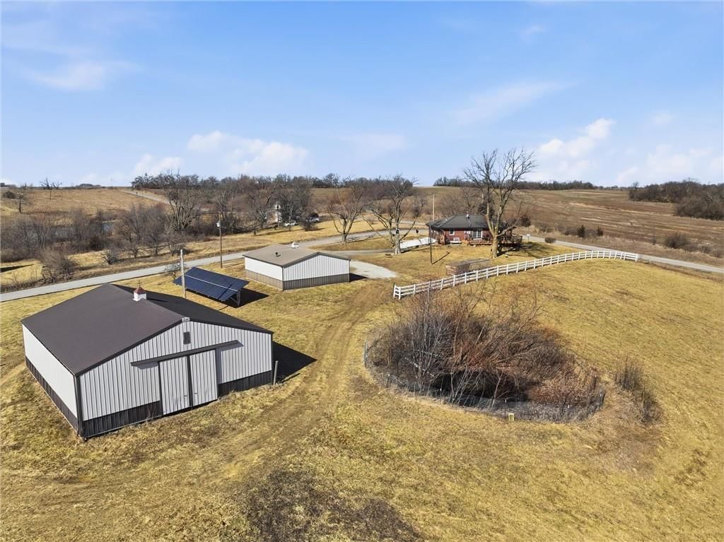 18325 Baxter Road — photo 44