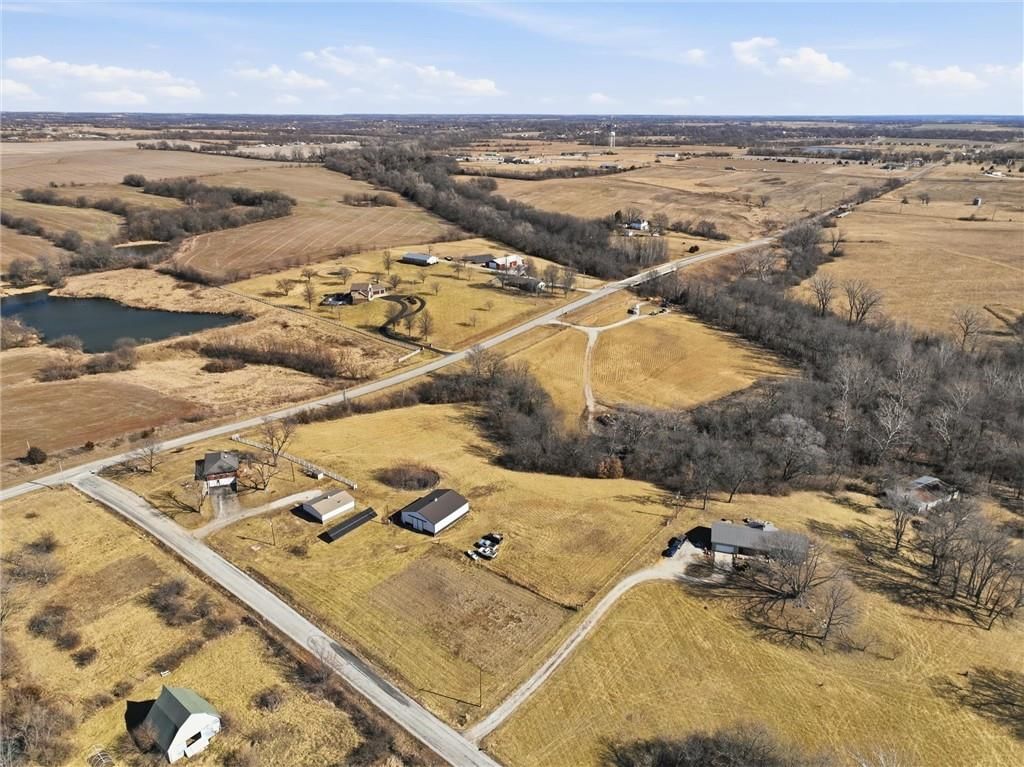 18325 Baxter Road — photo 47