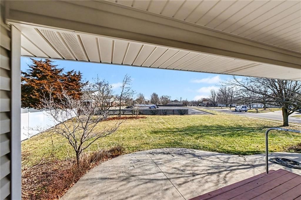 2448 SW Golf View Court — photo 26