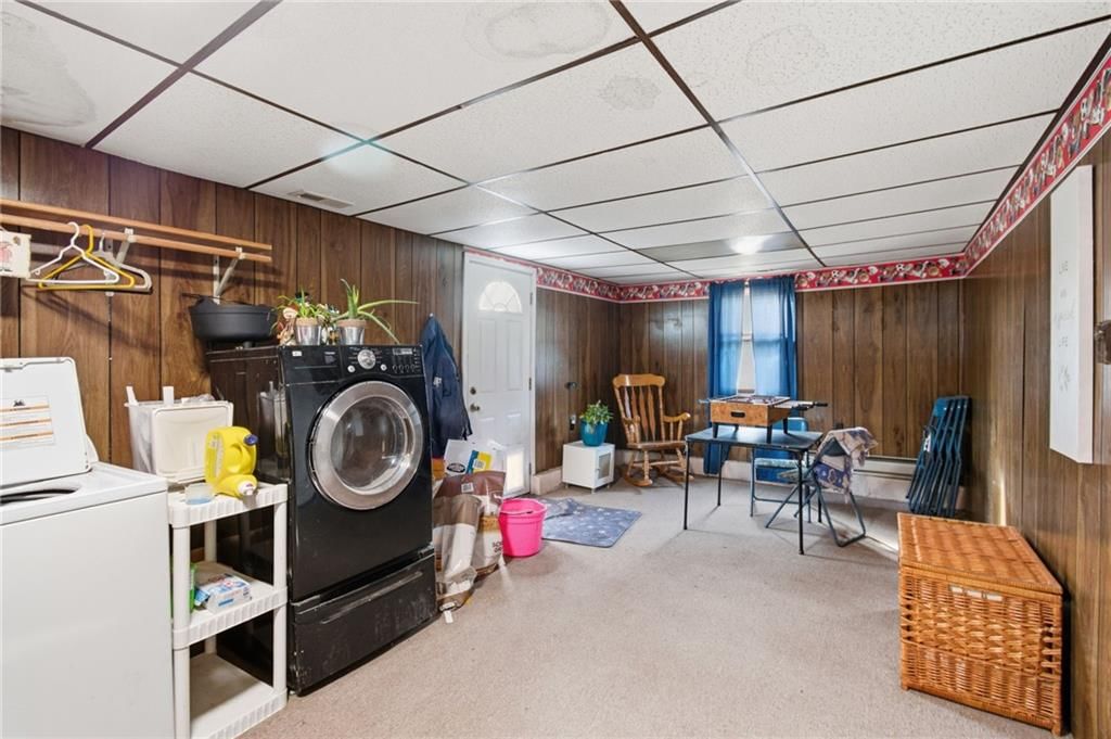 210 W Spruce Street — photo 22